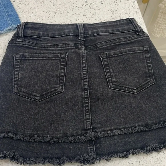 Wonder Nation girls Blue and Black Denim Mini Skirts size 6/6X - Picture 7 of 10
